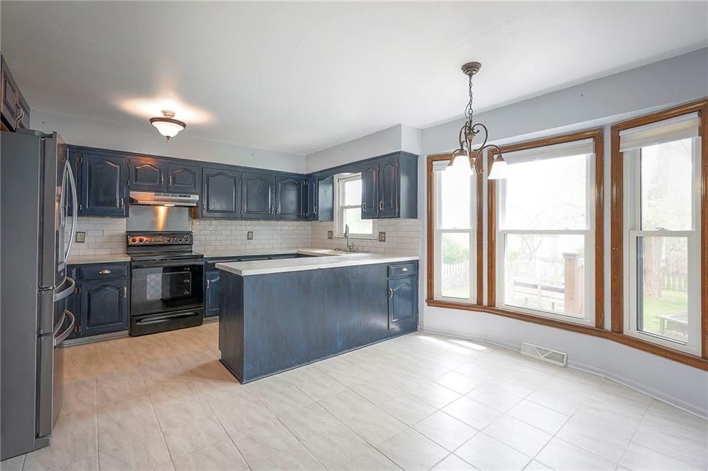 309 NE Country Lane — photo 17