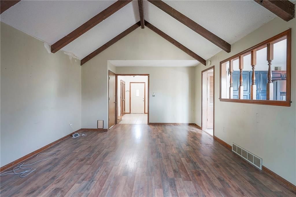 309 NE Country Lane — photo 22