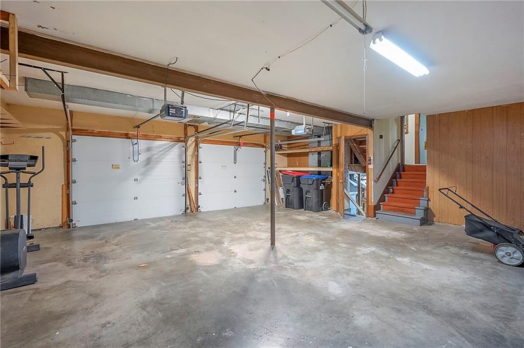 309 NE Country Lane — photo 33