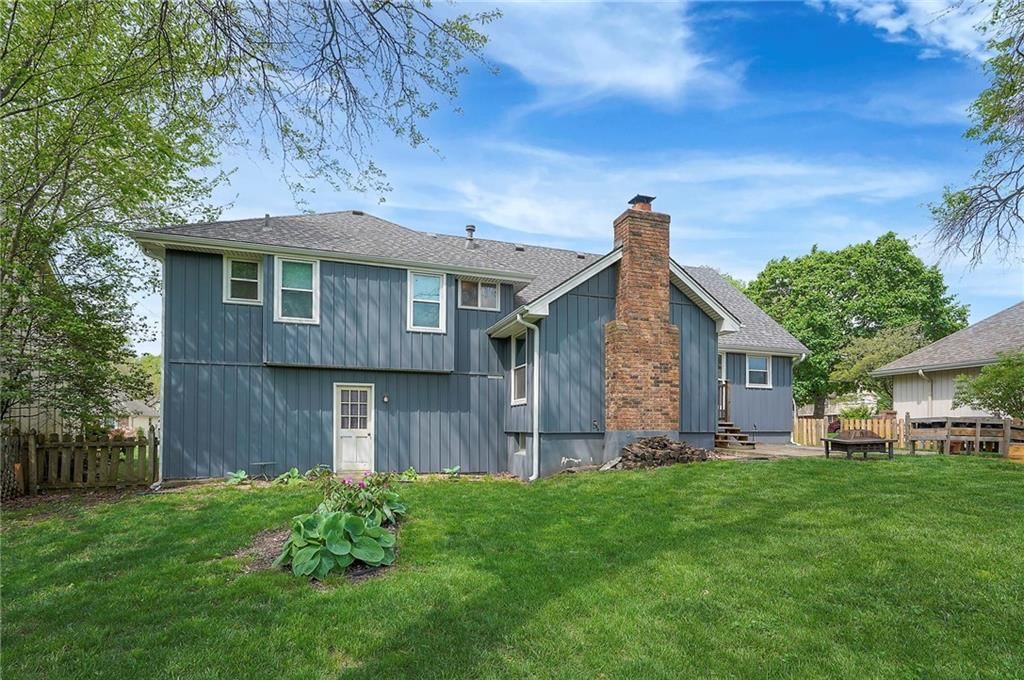 309 NE Country Lane — photo 39