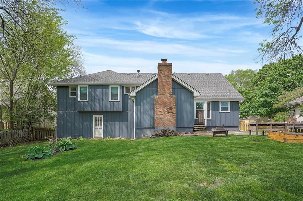 309 NE Country Lane — photo 40