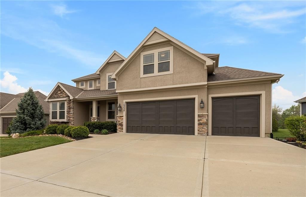 16424 Perry Street — photo 3