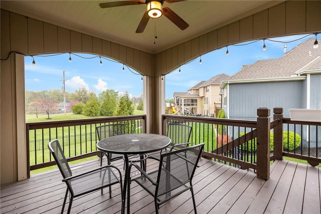 16424 Perry Street — photo 45
