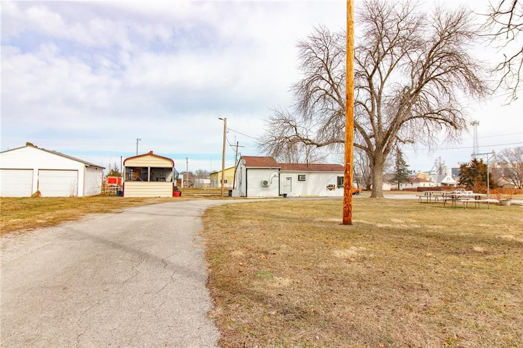 755 W Clay Street — photo 11
