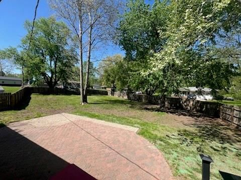 332 Lincoln Drive — photo 9