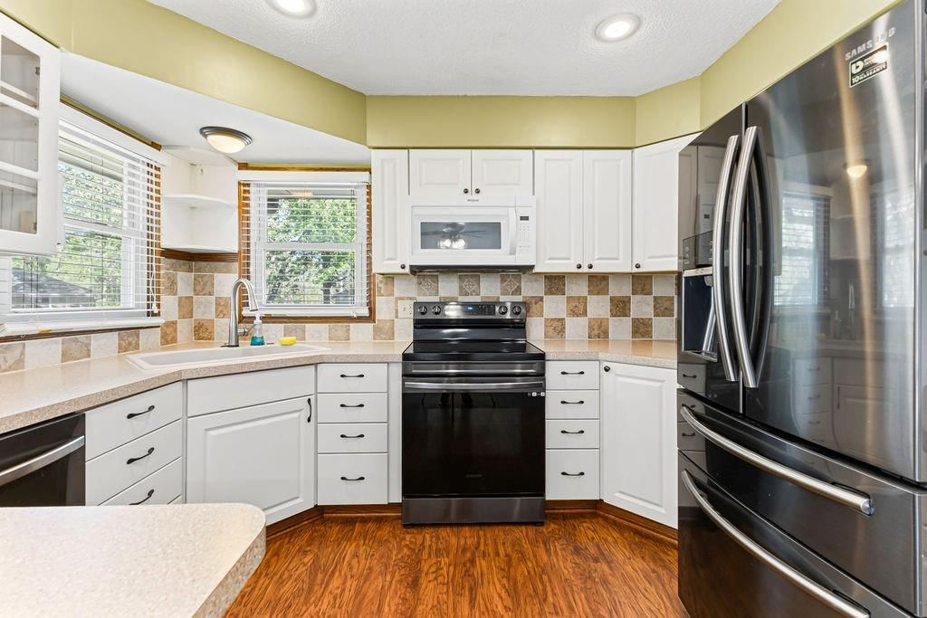 332 Lincoln Drive — photo 24