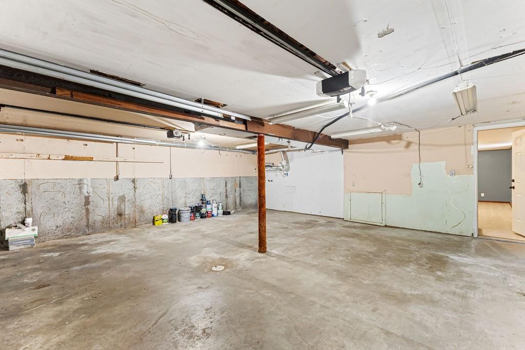 332 Lincoln Drive — photo 44
