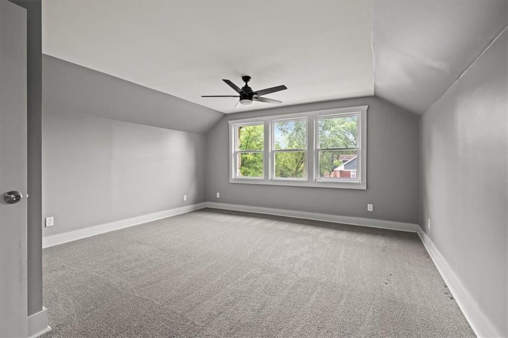 7426 Wayne Avenue — photo 23
