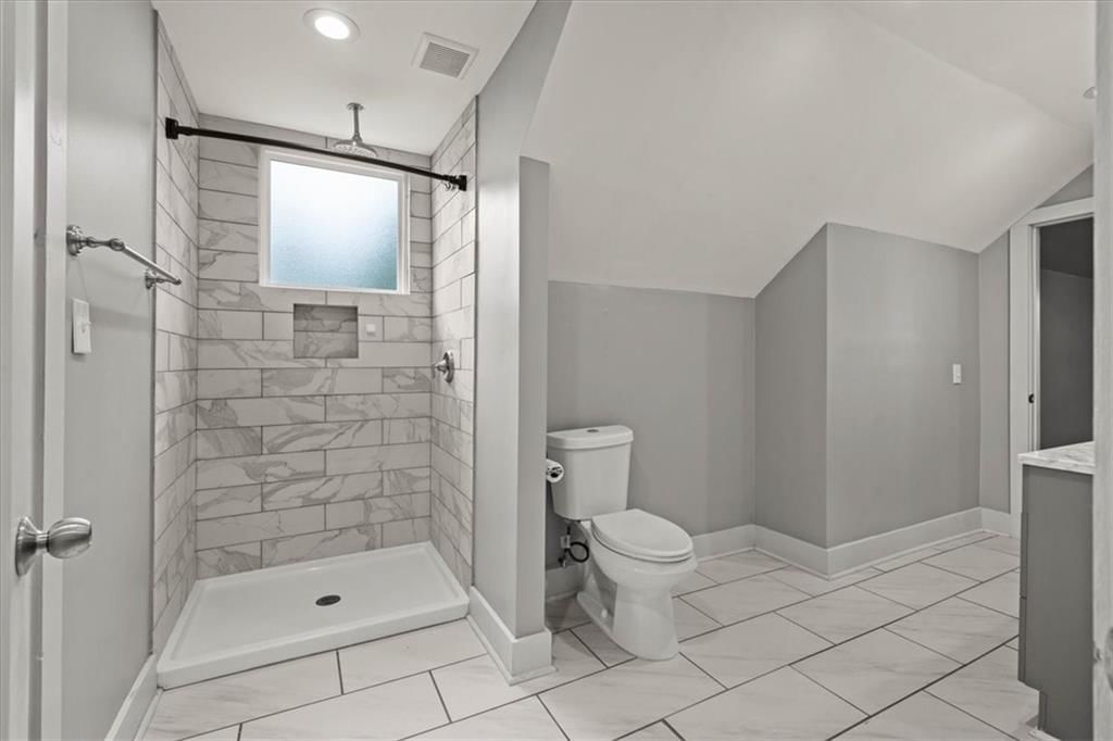 7426 Wayne Avenue — photo 24