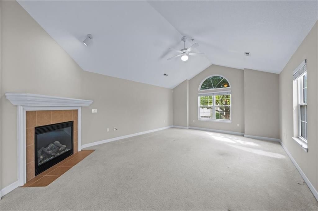 7127 Meadow View Street — photo 4