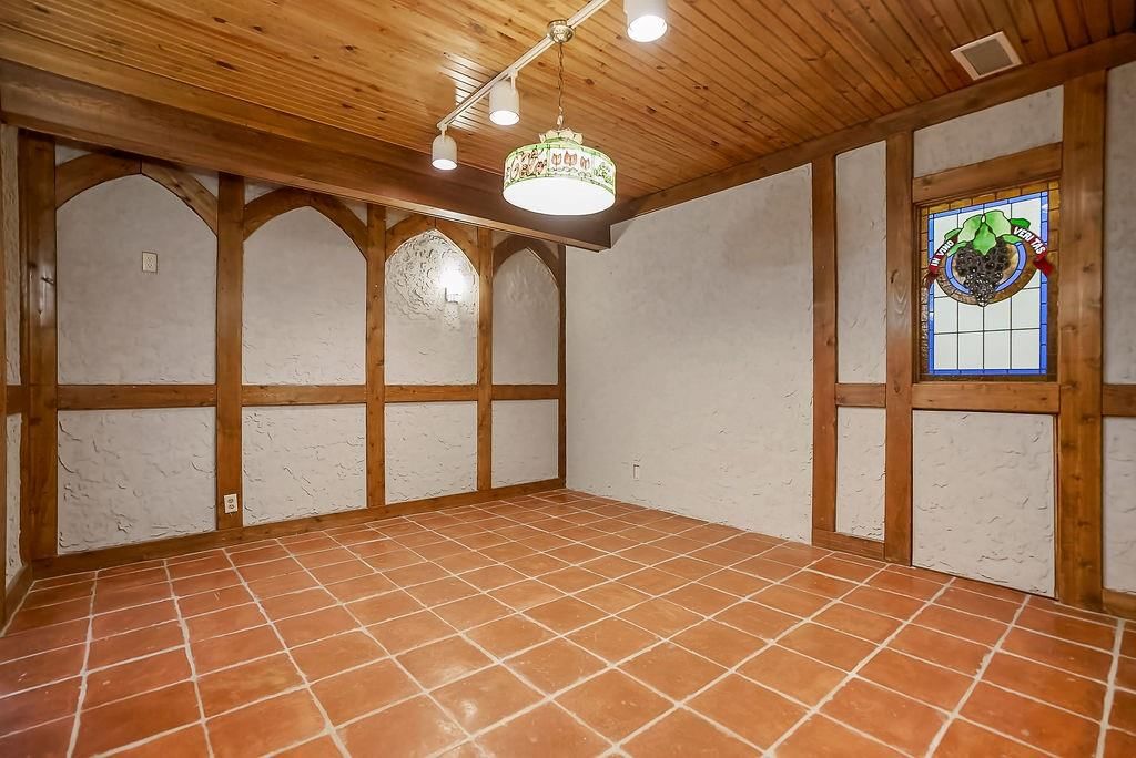 4441 W 124th Terrace — photo 27
