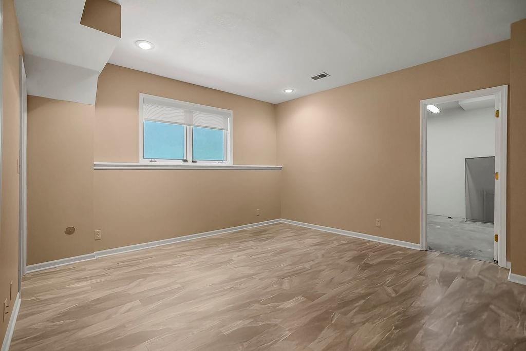 4441 W 124th Terrace — photo 29