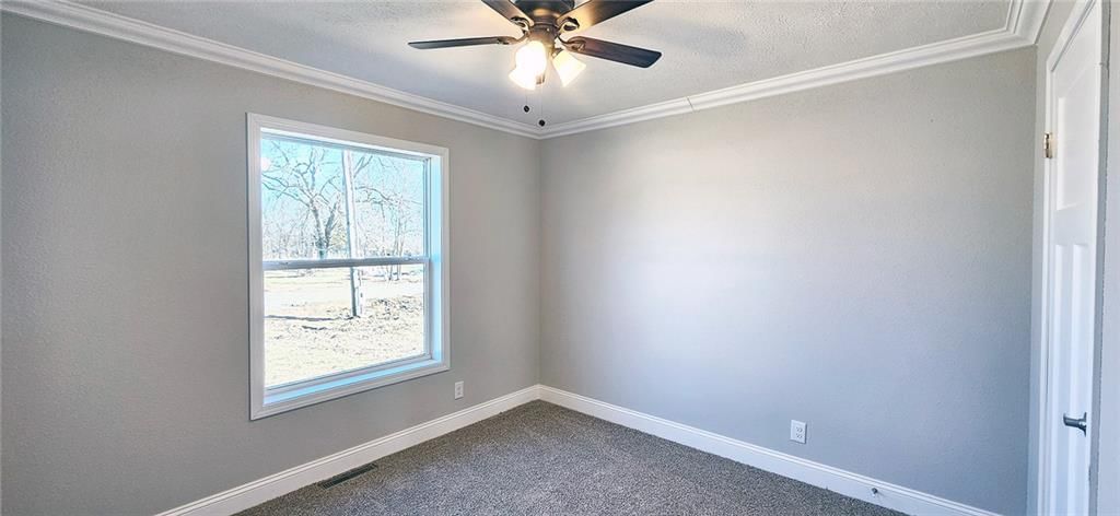 408 S Pine Street — photo 17