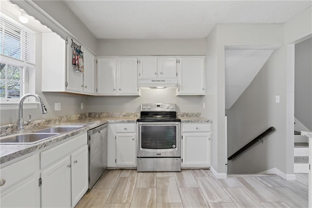 200 NE 109th Street — photo 11