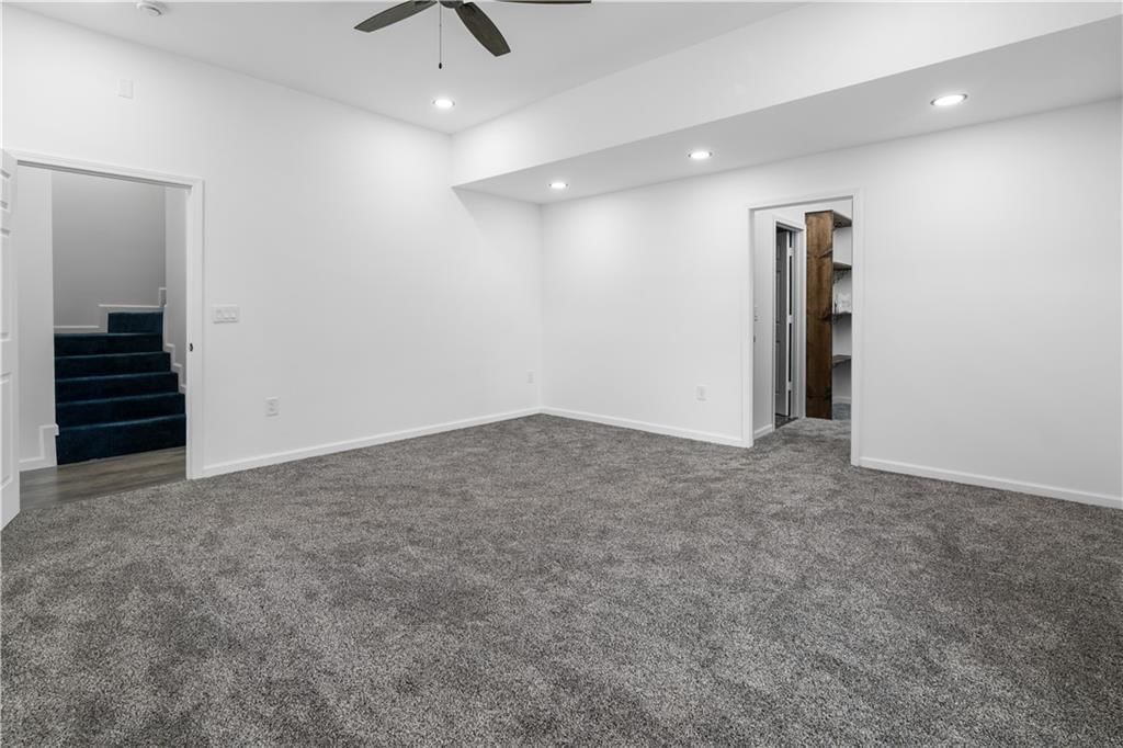 903 S Grand Avenue — photo 16