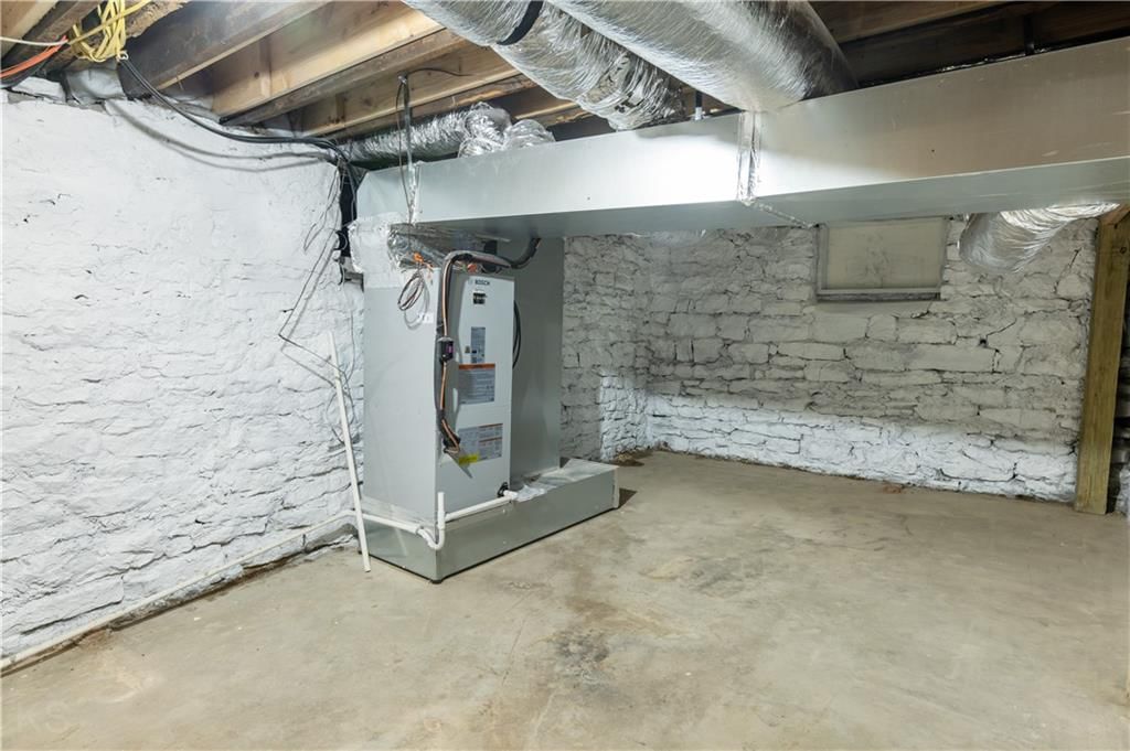 903 S Grand Avenue — photo 35