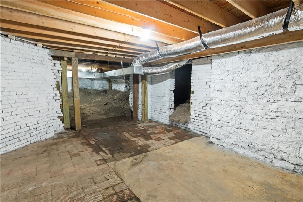 903 S Grand Avenue — photo 37