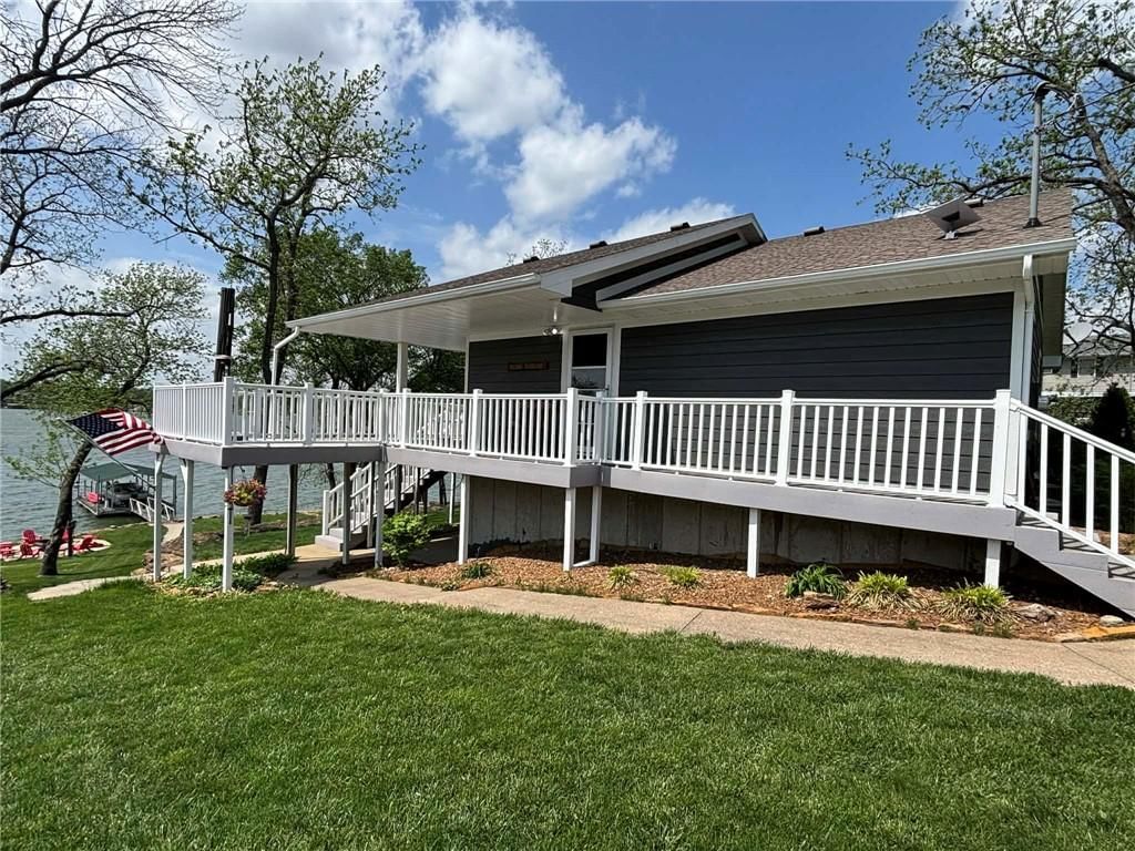 Photo 11 of 36 - 842 195th Street, Fort Scott, KS 66701