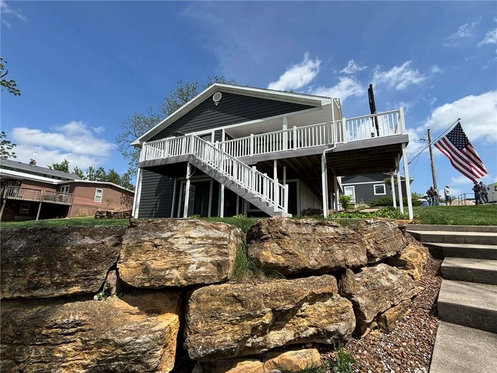 Photo 14 of 36 - 842 195th Street, Fort Scott, KS 66701