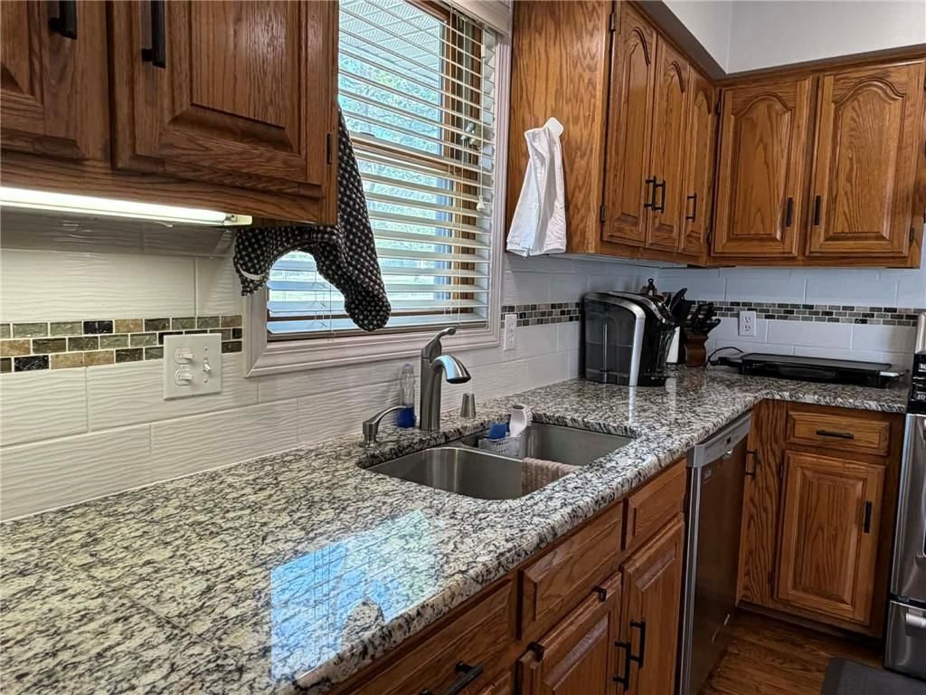 Photo 24 of 36 - 842 195th Street, Fort Scott, KS 66701