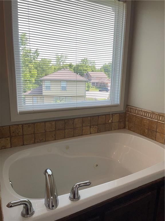 1104 Tamarisk Drive — photo 17