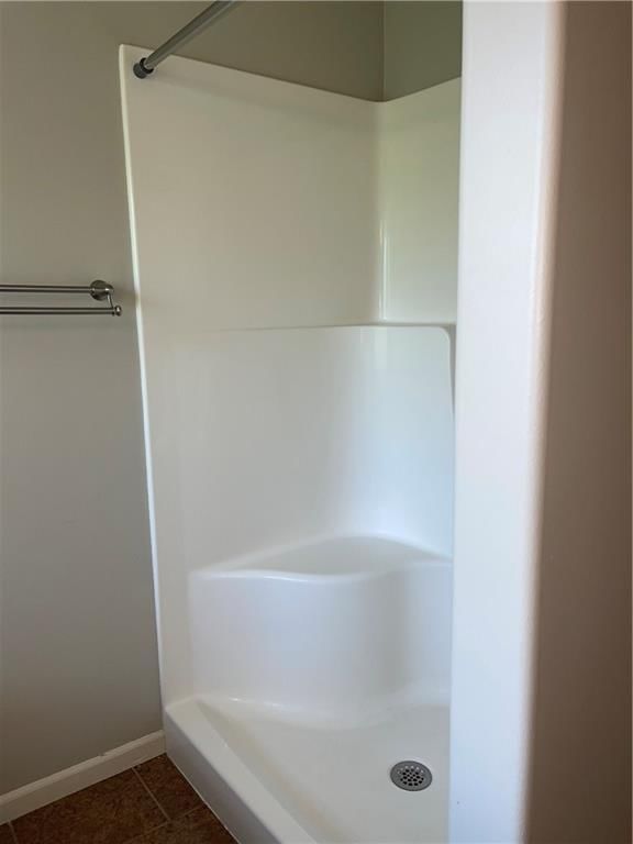 1104 Tamarisk Drive — photo 18
