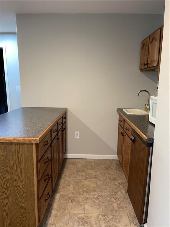 1104 Tamarisk Drive — photo 29