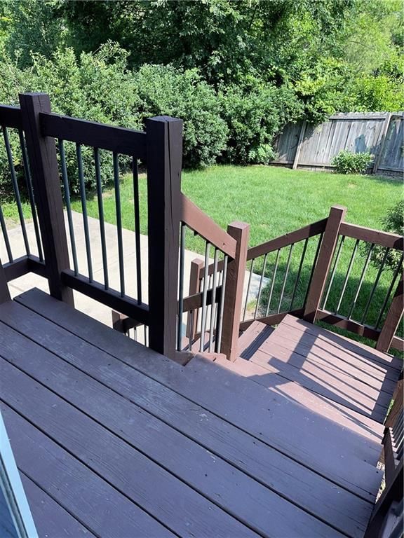 1104 Tamarisk Drive — photo 31
