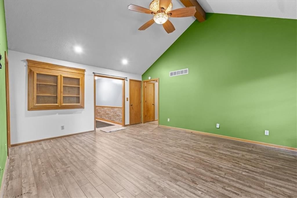 11720 Troost Avenue — photo 4