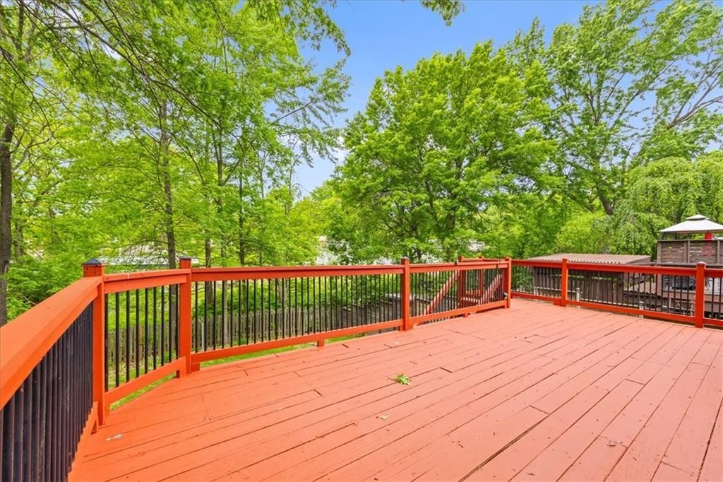 11720 Troost Avenue — photo 8