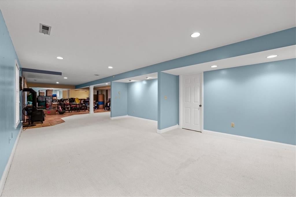 11720 Troost Avenue — photo 16