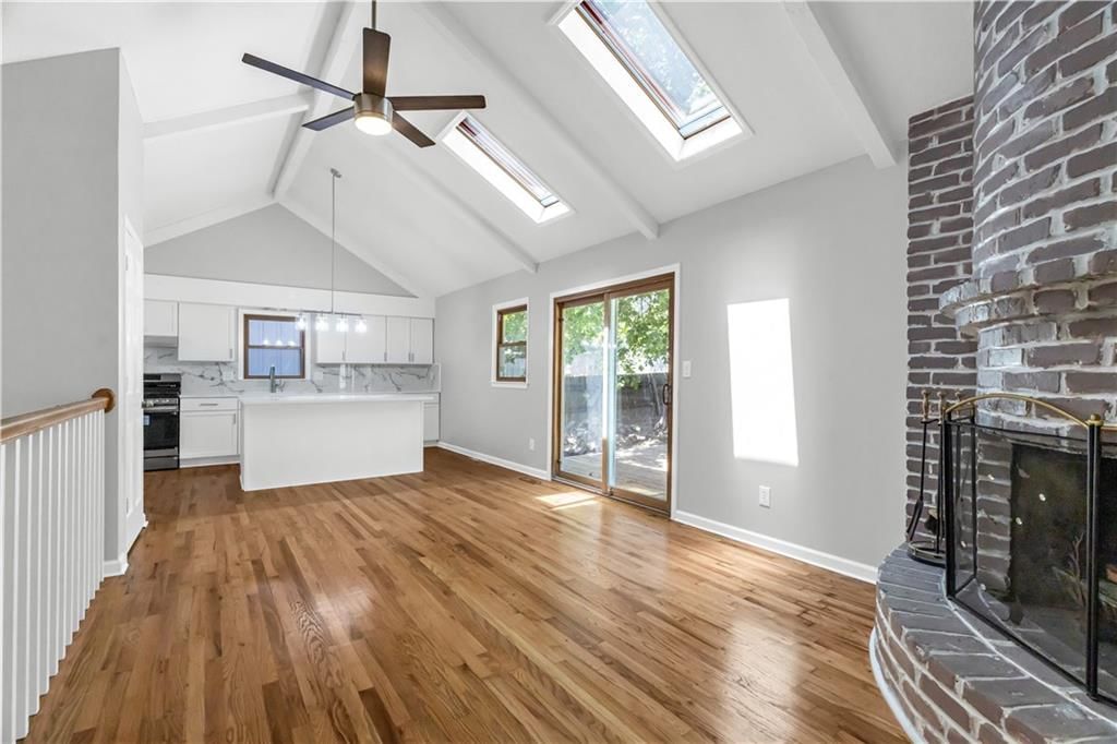 14842 W 90th Terrace — photo 4