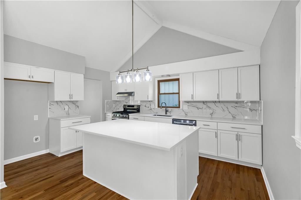 14842 W 90th Terrace — photo 6