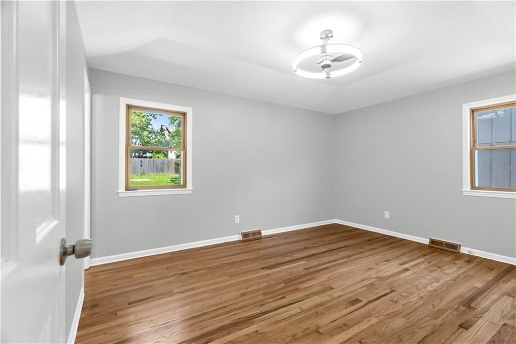 14842 W 90th Terrace — photo 12
