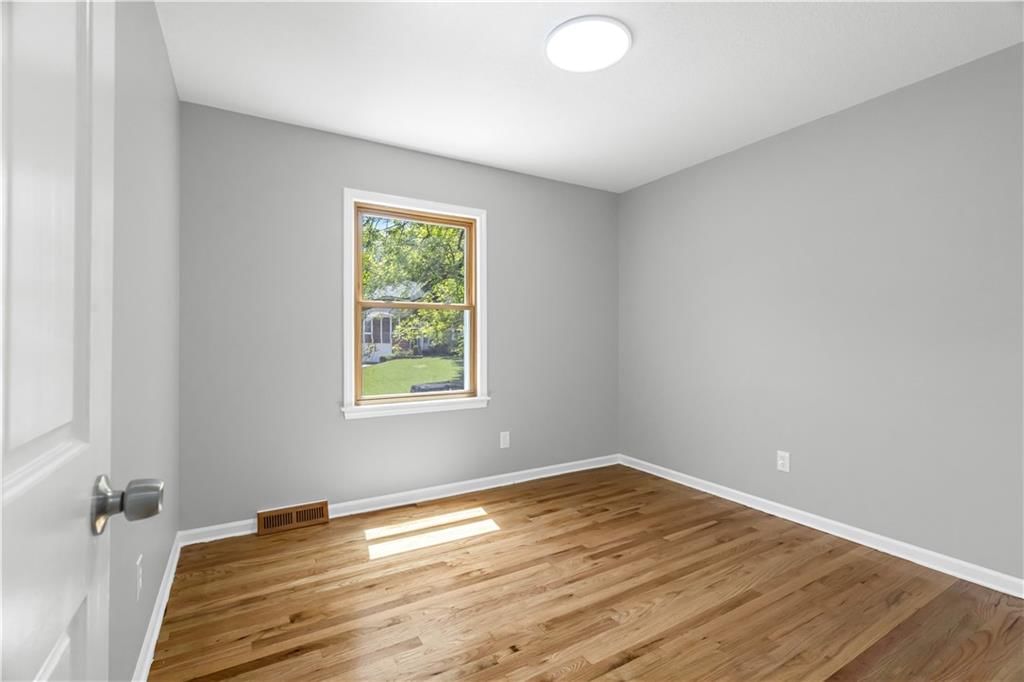 14842 W 90th Terrace — photo 13
