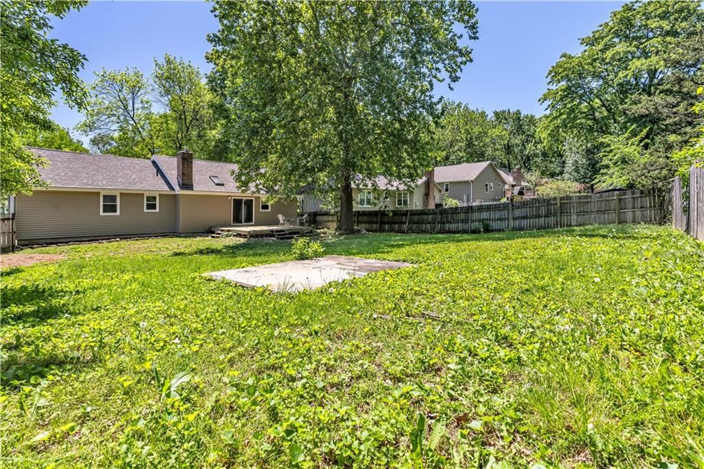14842 W 90th Terrace — photo 17