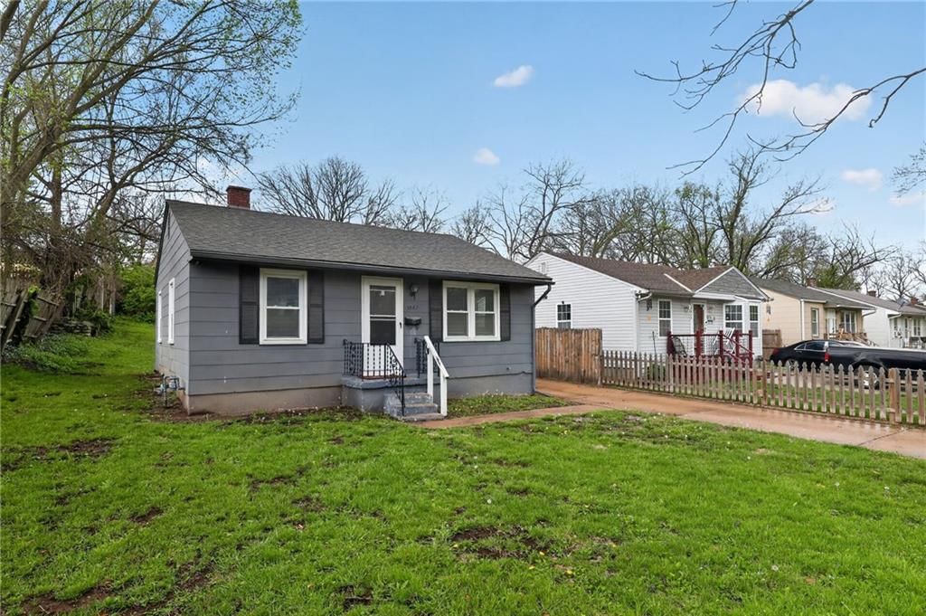 5842 Bellefontaine Avenue — photo 3