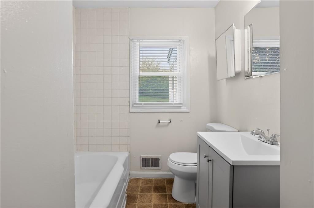 5842 Bellefontaine Avenue — photo 12