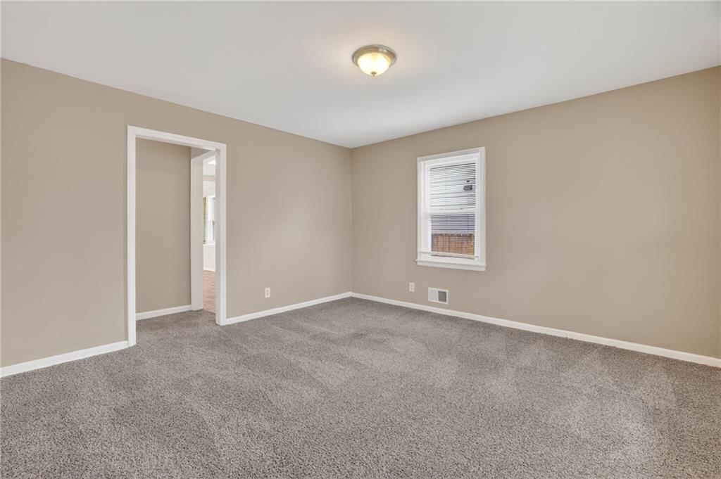5842 Bellefontaine Avenue — photo 17