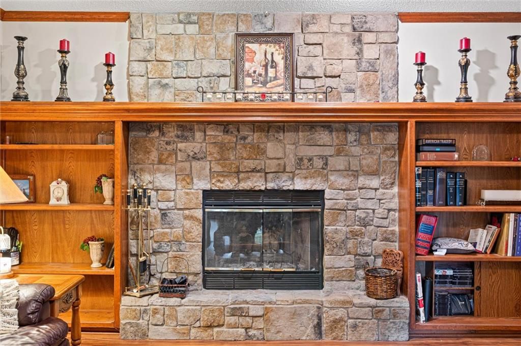 15120 Briarwood Drive — photo 8