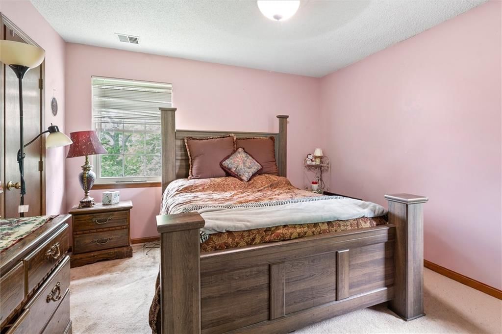 15120 Briarwood Drive — photo 13
