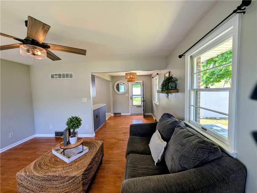 3410 W Lantern Lane — photo 4