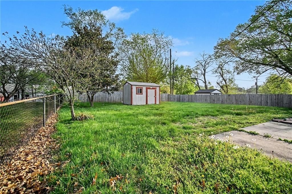 608 NE 67th Street — photo 15