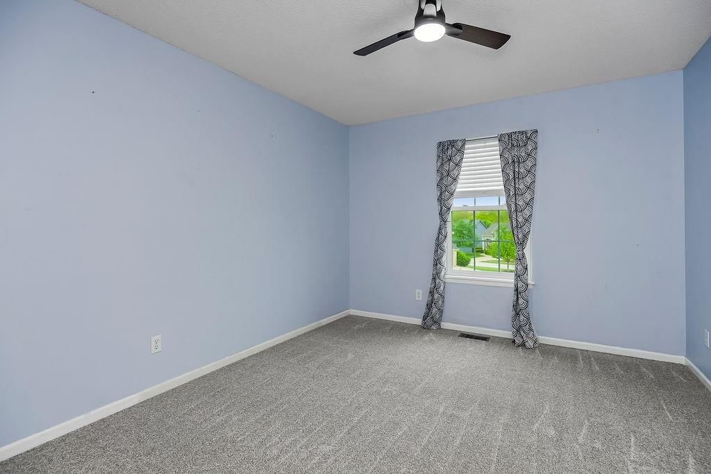 1307 Honeysuckle Court — photo 17