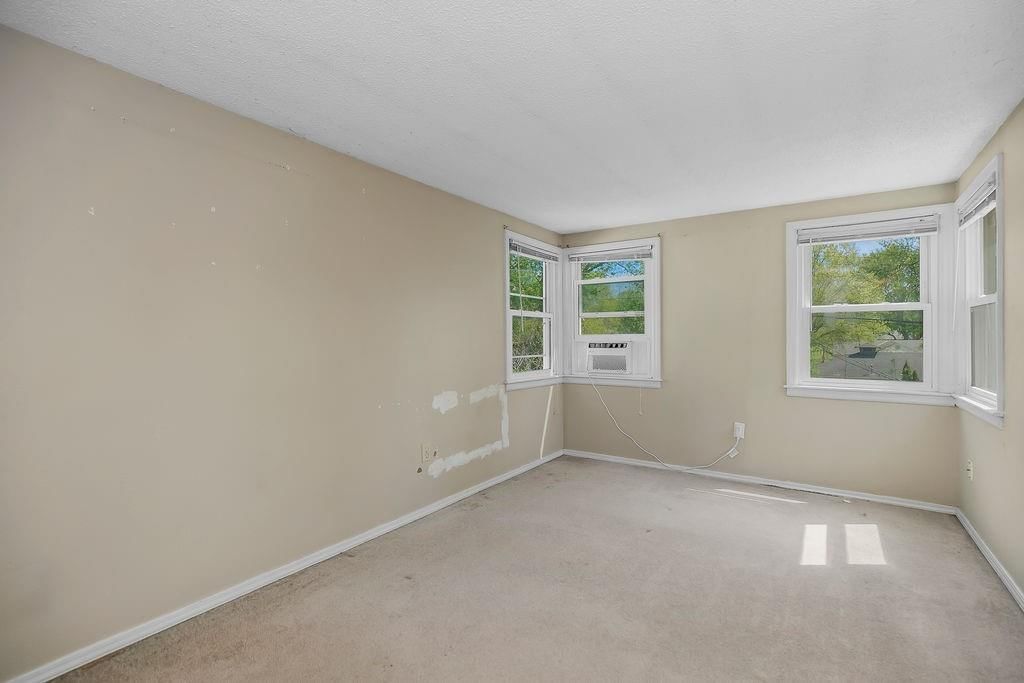 3405 S Arlington Avenue — photo 11