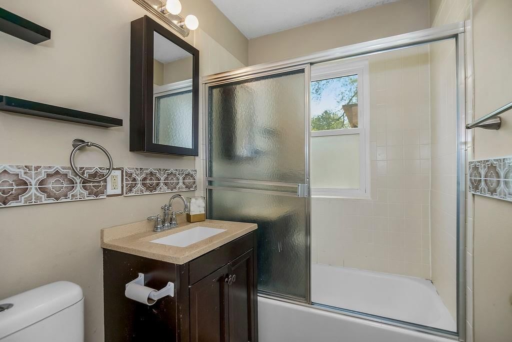 3405 S Arlington Avenue — photo 12