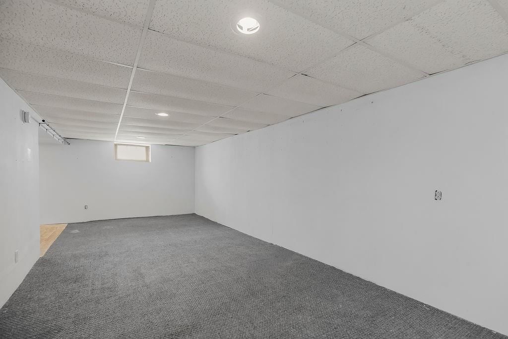 3405 S Arlington Avenue — photo 17