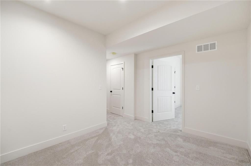 225 NW Orchard Court — photo 43
