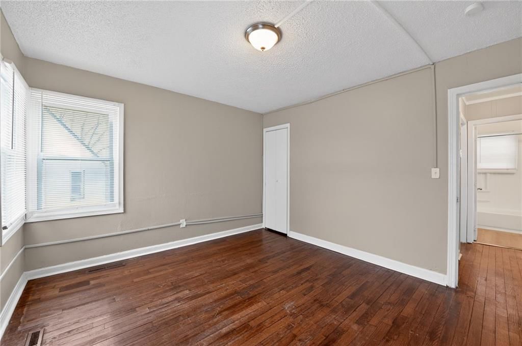 7413 E 56TH Terrace — photo 13