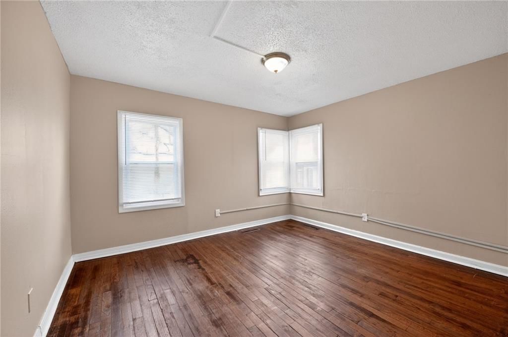 7413 E 56TH Terrace — photo 17